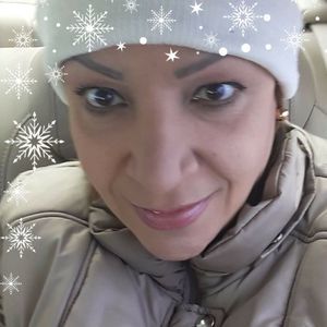 Meet your Posher, Antonia